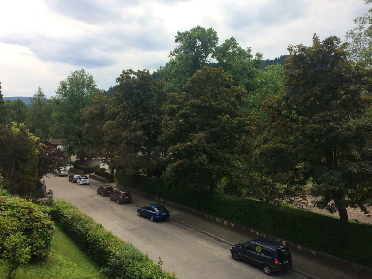 Suite Mit Blick Auf Die Lichtentaler Allee Baden-Baden Exteriör bild