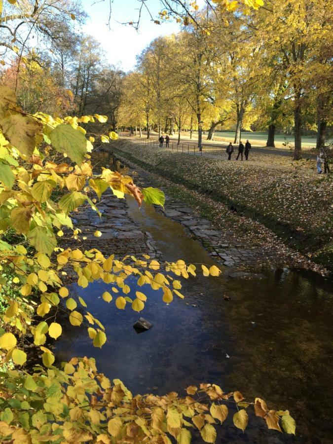 Suite Mit Blick Auf Die Lichtentaler Allee Baden-Baden Exteriör bild